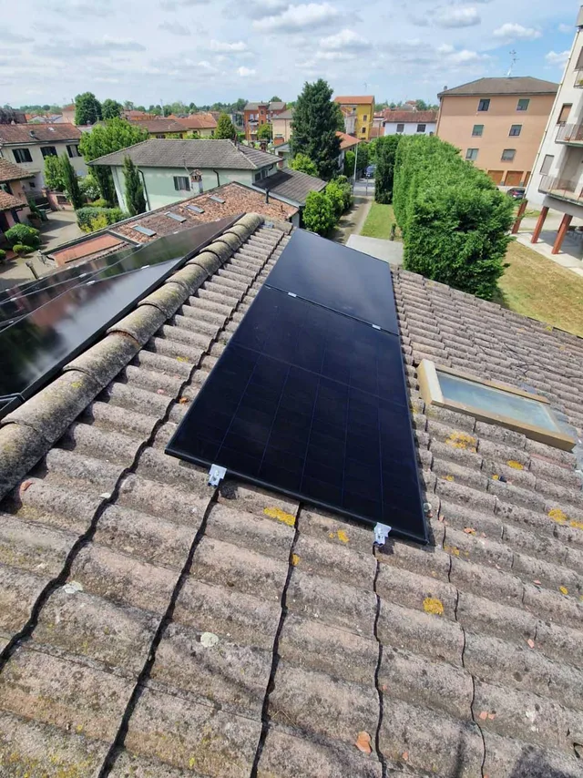 Impianto fotovoltaico realizzato in provincia di Lodi (Lombardia)